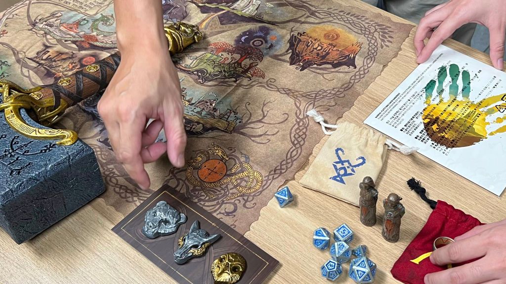 Unbox bộ God of War Ragnarok JOTNAR Edition