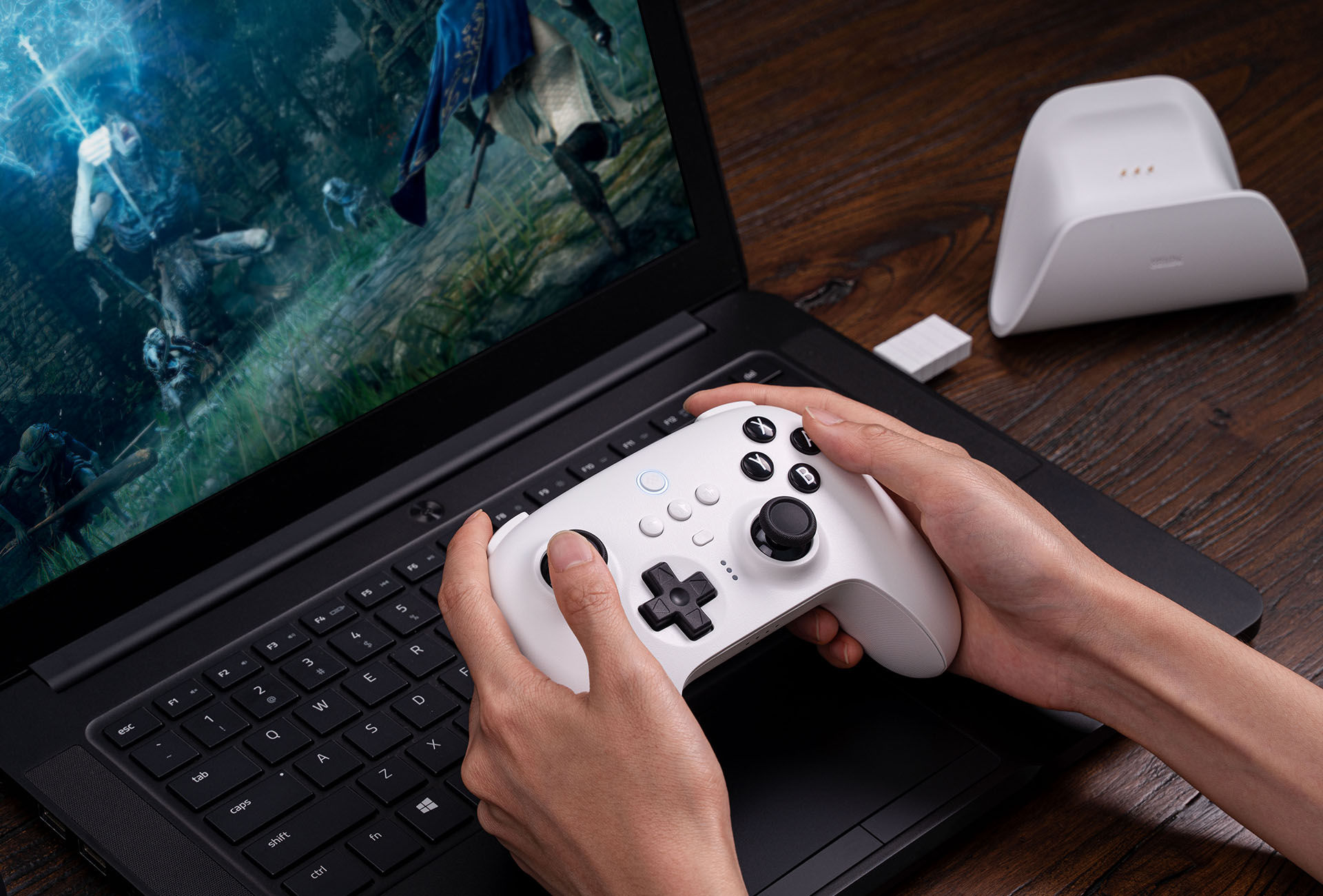 8BitDo ra mắt tay cầm Ultimate Controller giá từ 35 - 70 USD icamp