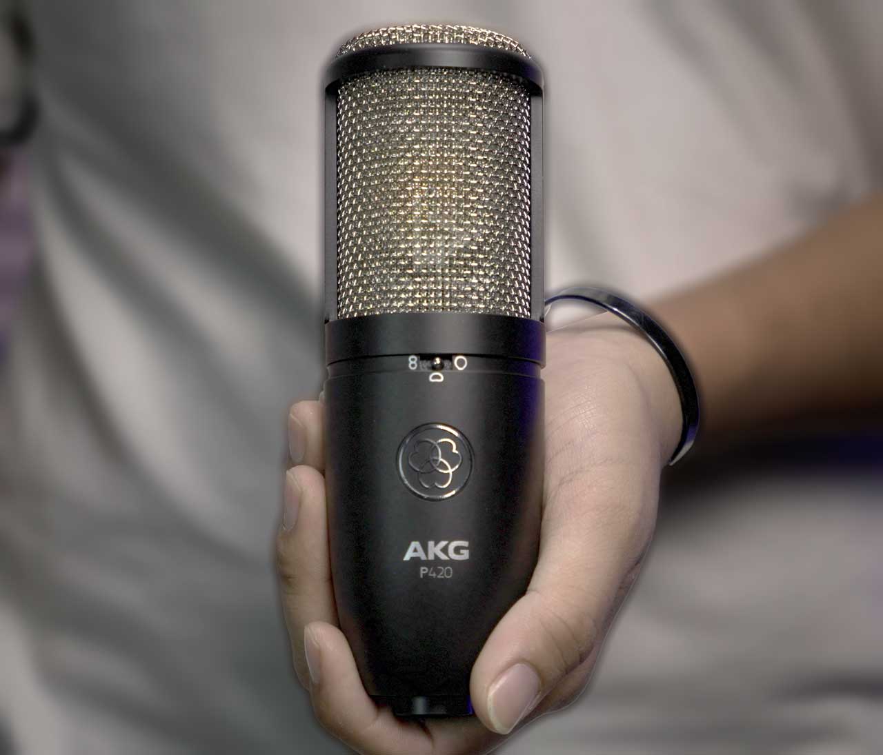 Micro AKG P420&nbsp; Micro thu âm chuyên nghiệp