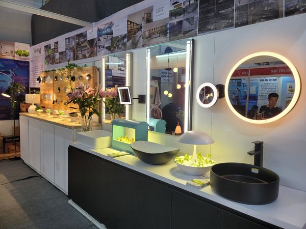 Khai mạc VIETBUILD Hà Nội 2023 lần 2: MotoM - Thương hiệu thiết bị chiếu sáng được quan tâm