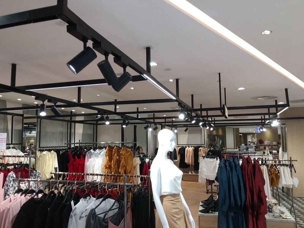 Dự án Takashimaya - MotoM Việt Nam - Công ty TNHH Olympia Lighting Việt Nam