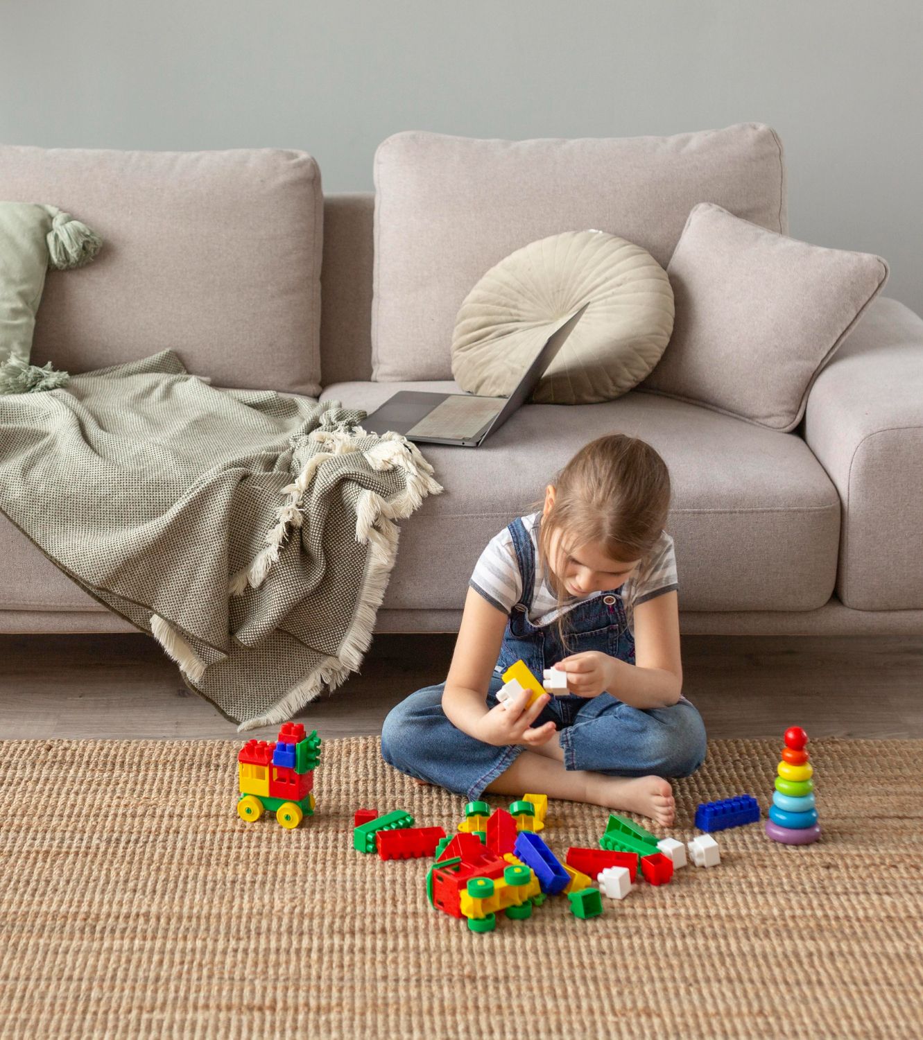 Lựa Chọn Đồ Chơi Cho Bé Theo Từng Giai Đoạn Phát Triển