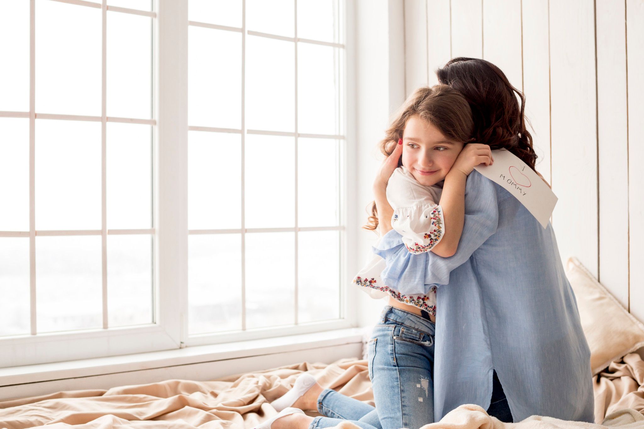 Làm Thế Nào Để Bố Mẹ Lựa Chọn Thực Phẩm Bổ Sung Khoáng Chất An Toàn Cho Bé?