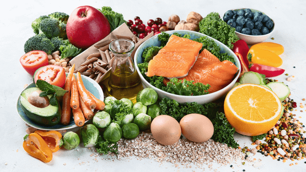 Thành phần dinh dưỡng cần có trong pate cho mèo