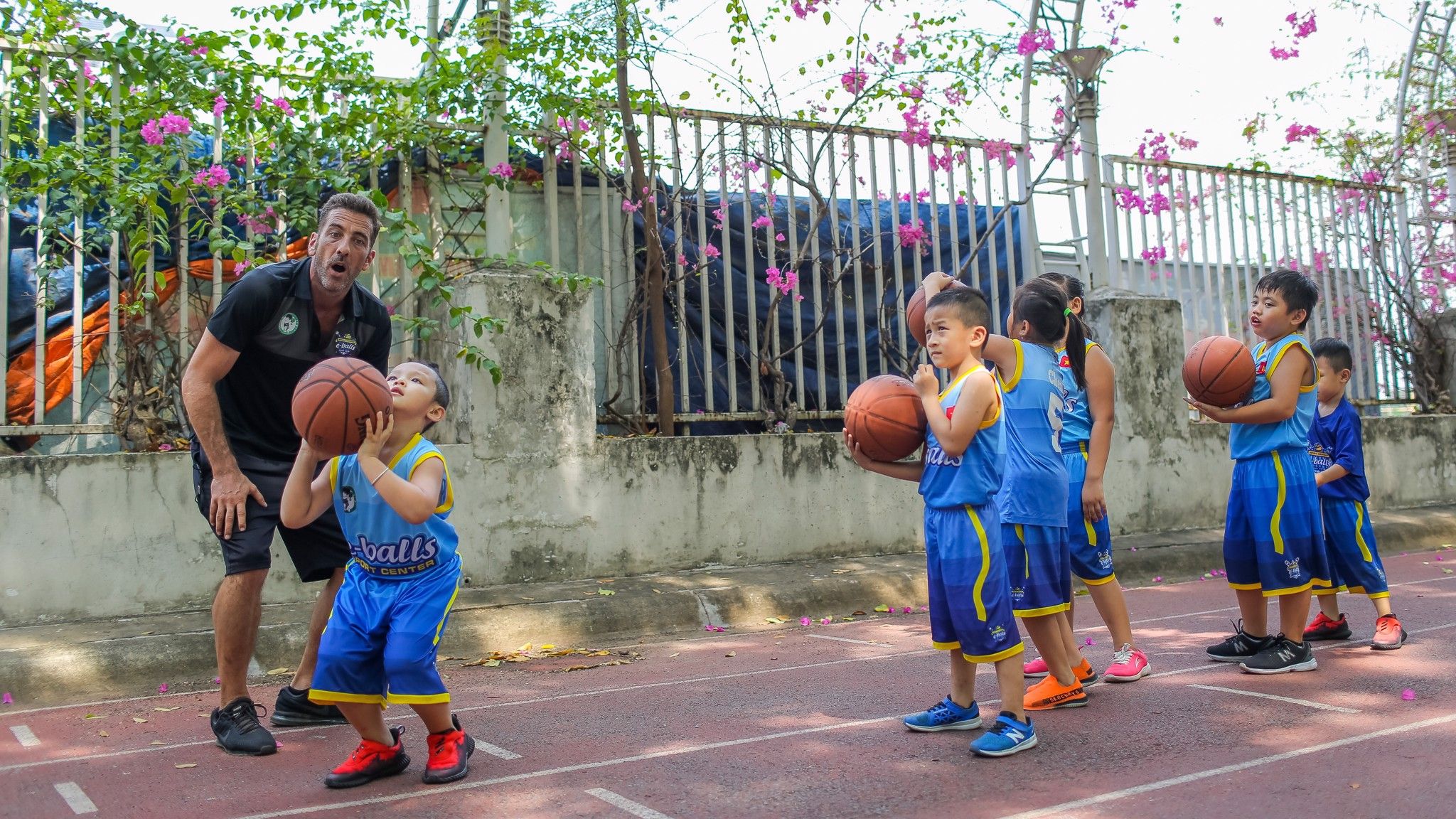 lớp học bóng rổ dành cho trẻ em tại tphcm