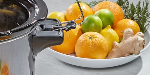 Tạo Hương Thơm Lễ Hội Cho Ngôi Nhà Của Bạn Với Nồi Nấu Chậm Holiday Simmer