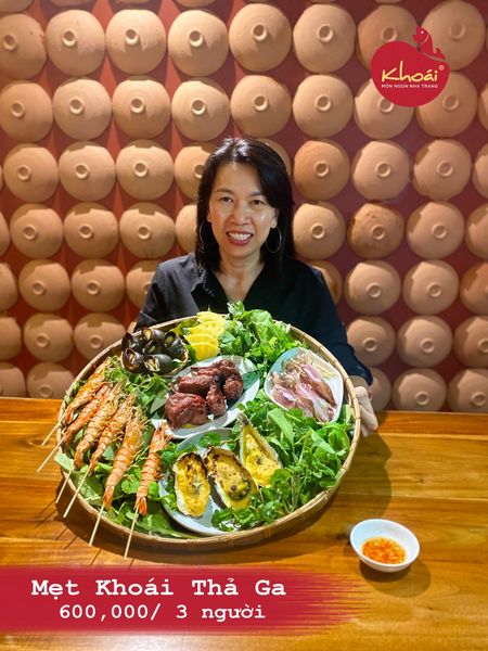 KHOAN !! DỪNG LẠI 3s VÌ BẬN NGẤT NGÂY CƠN THÈM HẢI SẢN !!