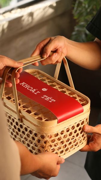 TẾT SUM VẦY, QUÀ BIẾU CHẤT LƯỢNG, NÂNG TẦM GIÁ TRỊ