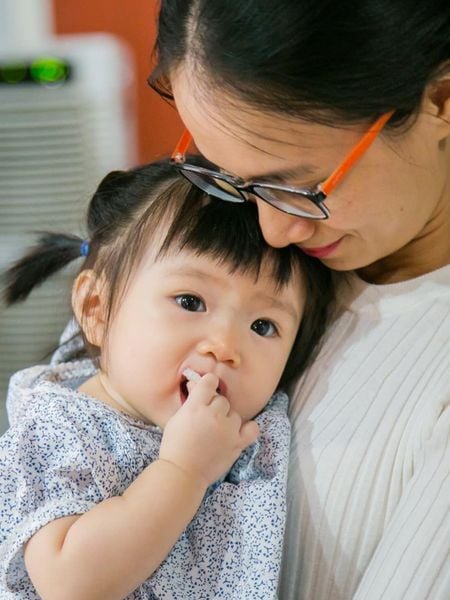 “Vì thần linh không thể có mặt ở mọi nơi nên Ngài đã tạo ra mẹ” - Lời hồi đáp 1988