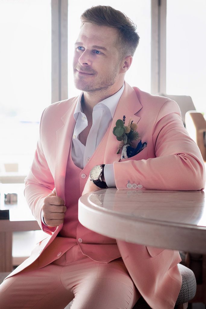 MAY SUIT PHÙ HỢP VỚI DÁNG NGƯỜI