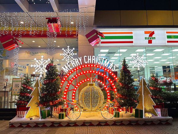Một mùa Giáng Sinh nữa lại về cùng Menas Mall, mùa của sự yêu ...