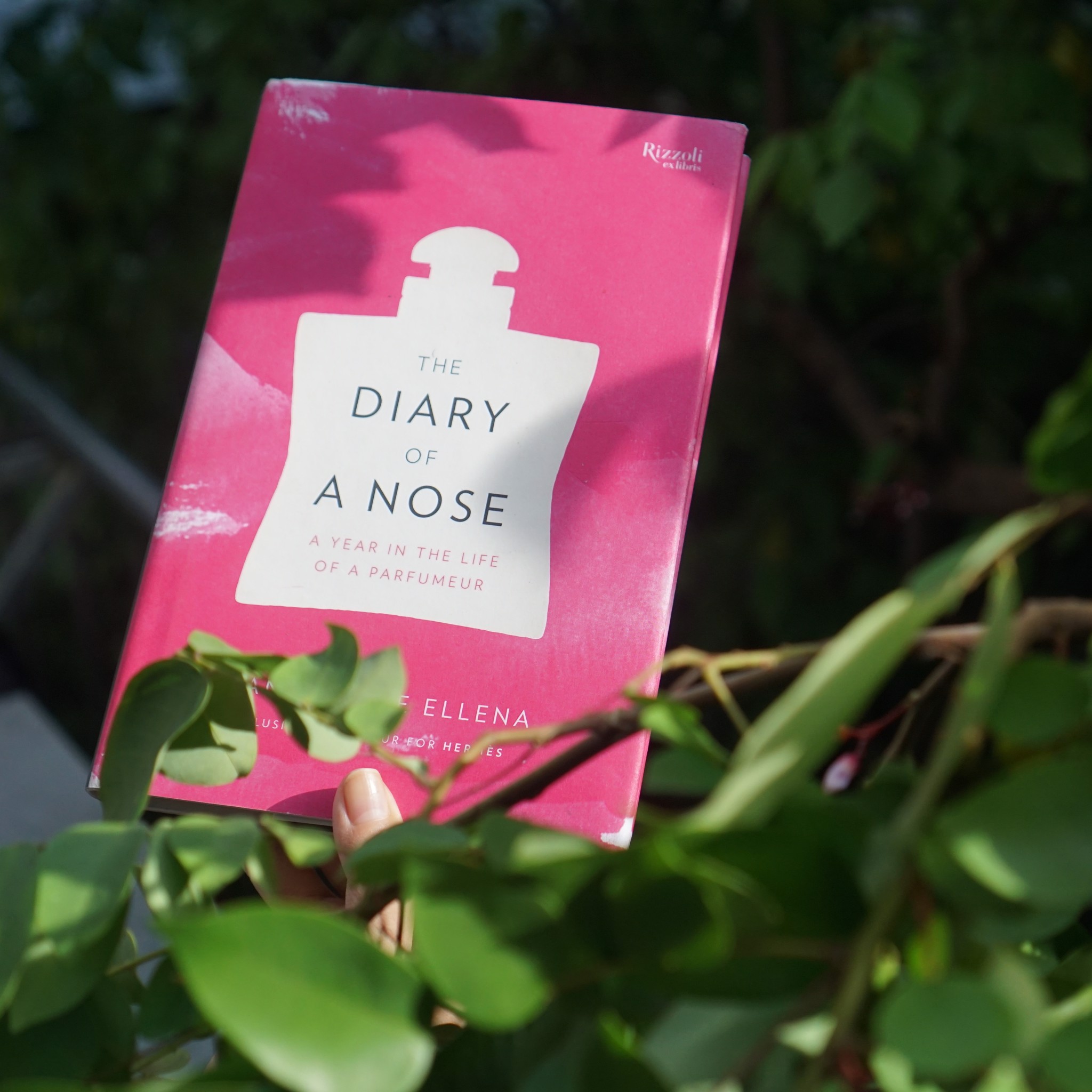 [PART 1] BOOK REVIEW: The Diary of A Nose - Nhật ký của một Perfumer