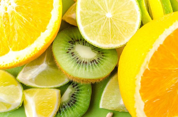 ăn gì tăng sức đề kháng? cửa hàng rau củ hữu cơ trái kiwi