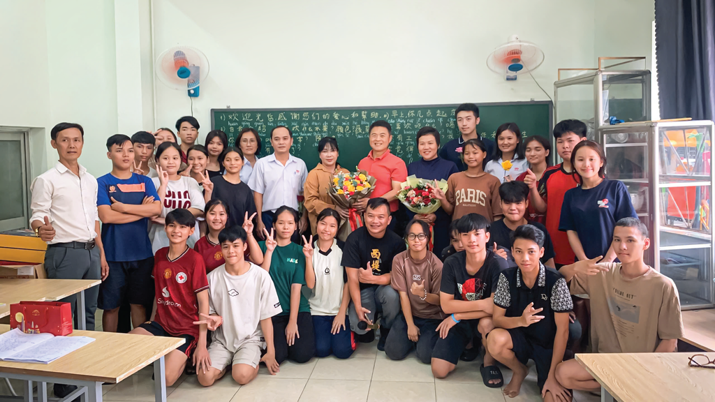 TỔNG GIÁM ĐỐC ĐẠI PHÁT FOOD ĐẾN THĂM TRUNG TÂM NHÂN ĐẠO QUÊ HƯƠNG, TIẾP NỐI 30 NĂM ĐỒNG HÀNH CÙNG CÁC EM NHỎ MỒ CÔI