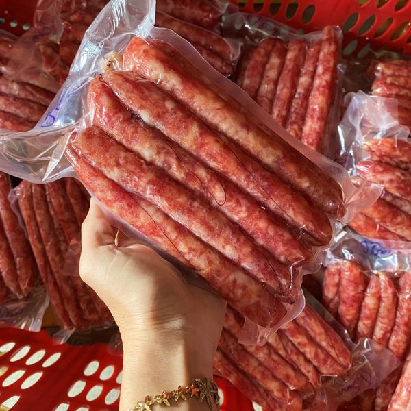 Địa Chỉ Mua Lạp Xưởng Bò, Heo, Tôm, Trứng Muối ( Lạp Xưởng  Sạch)