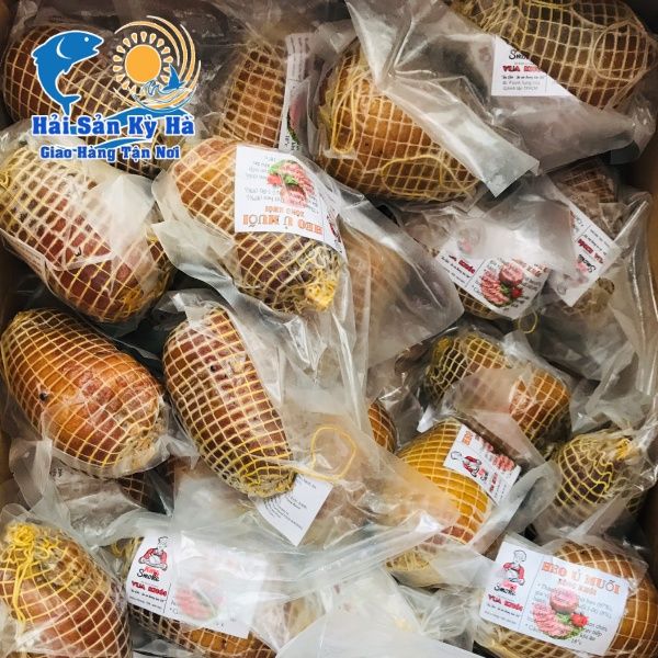 Ở Đâu Bán Giò Heo Xông Khói