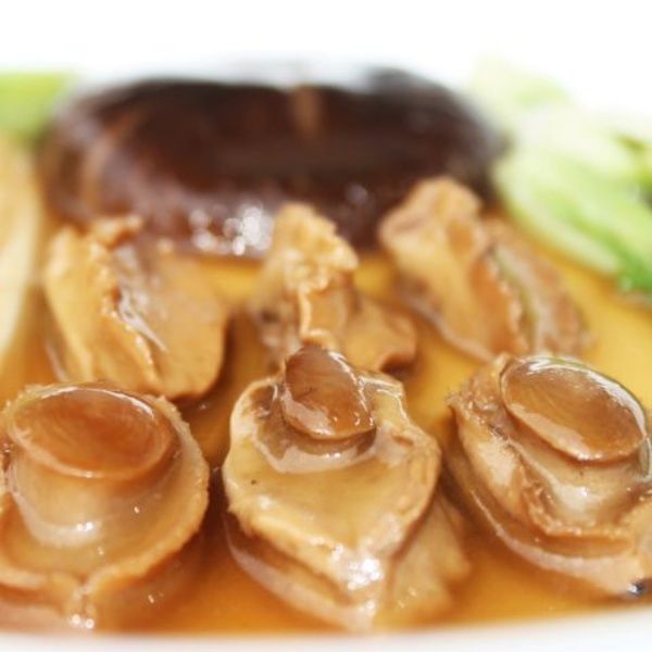 Cách Làm Món Canh Gà hầm với Nõn bào ngư, di cá và nấm đông cô