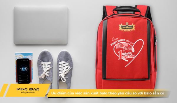 Ưu điểm của việc sản xuất balo theo yêu cầu so với sản phẩm sẵn có