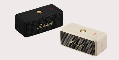 So sánh Marshall Emberton 2 vs 1: Sự khác biệt nằm ở đâu?