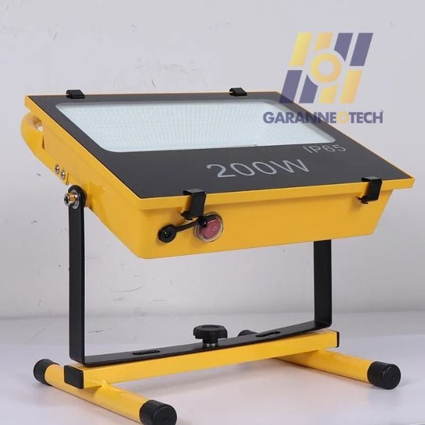 Đèn xách tay năng lượng mặt trời