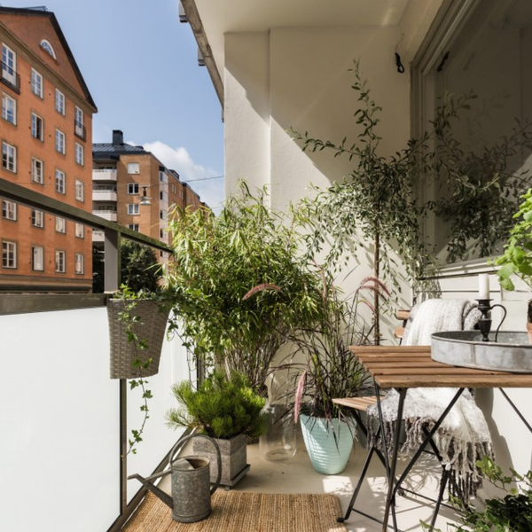 Cách thiết kế trang trí ban công căn hộ chung cư đẹp – MOCI HOUSE