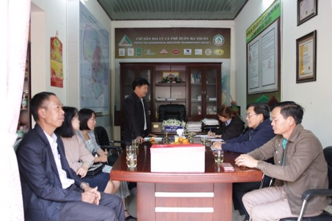 Tiếp và làm việc với đoàn công tác Phòng Nông nghiệp và PTNT huyện Đắk Hà