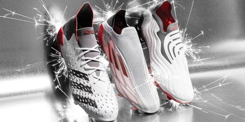 White Spark Pack - bộ sưu tập giày đá bóng đầu tiên của mùa đông đến từ adidas