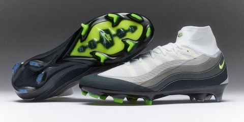 Hé lộ những hình ảnh đầu tiên của siêu phẩm Nike Mercurial Superfly Air Max 95 trên chân Mbappé