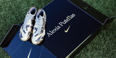 Nike vinh danh Quả Bóng vàng nữ Alexia Putellas với phiên bản signature Phantom GT 2 thửa riêng