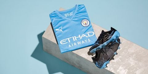 PUMA ra mắt bộ sưu tập giày đá bóng “Manchester City” phiên bản 2021