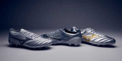 Khám phá Mizuno “Platinum Silver Pack” - Bộ sưu tập mới đầy ấn tượng của nhà Runbird!