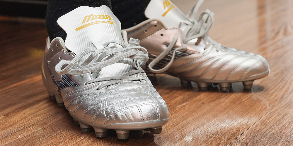 Các cách break in giày đá bóng chính hãng tốt nhất