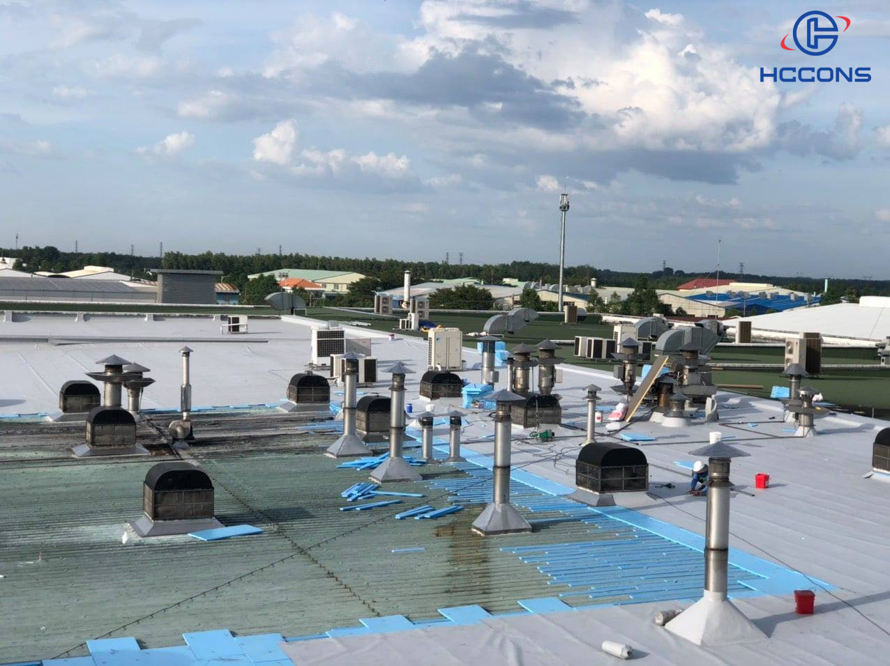 CẢI TẠO MÁI TÔN CŨ BẰNG MÀNG ULTRAPLY TPO