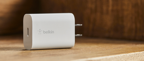 Có nên dùng sạc nhanh cho iPhone?