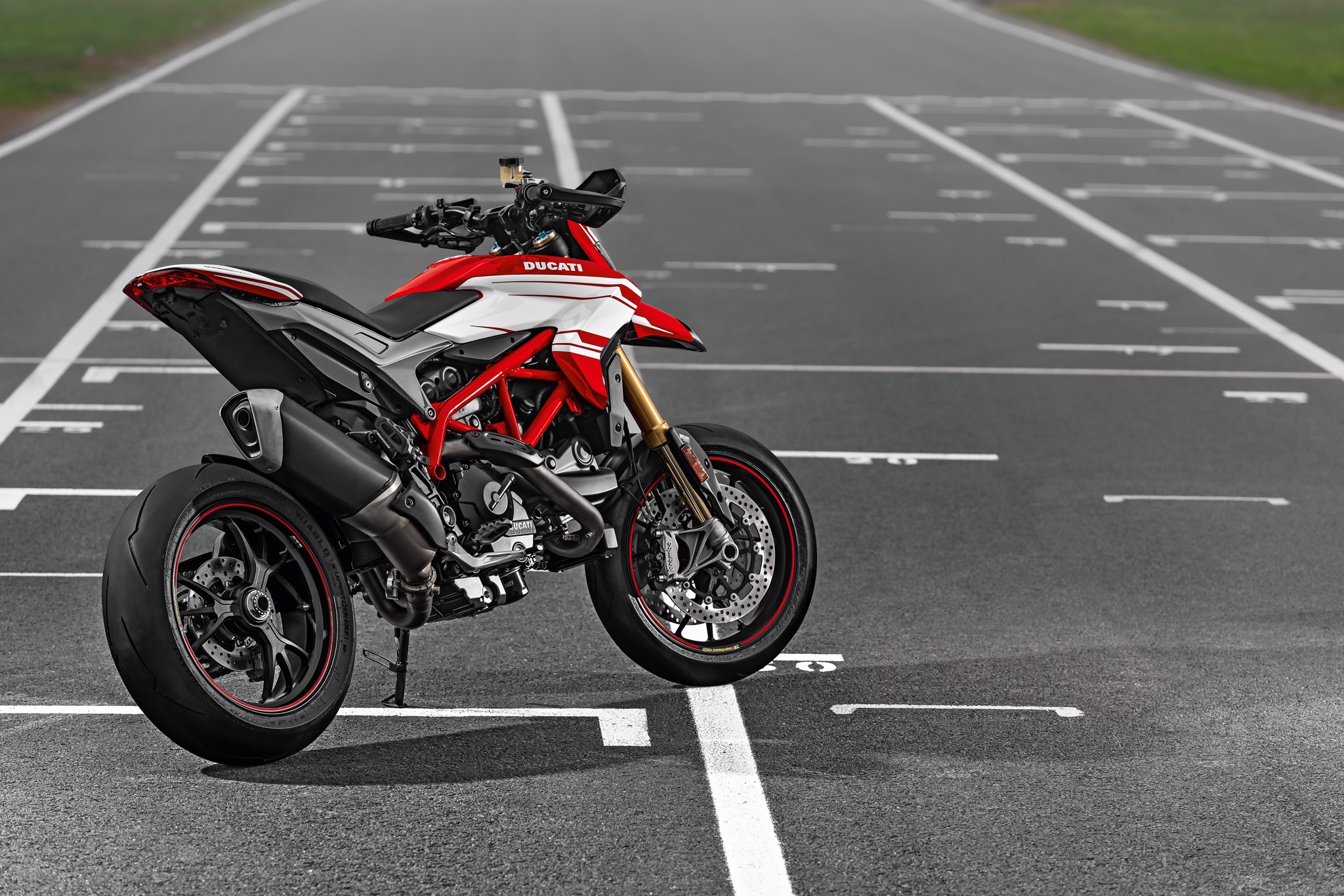 Ắc quy xe Mô tô Ducati Hypermotard 939