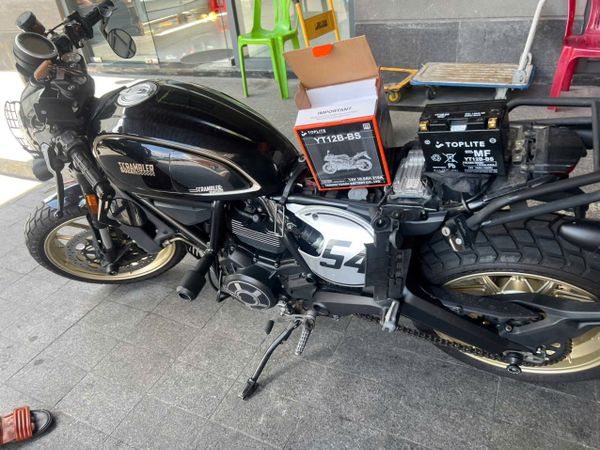 Ắc quy xe Mô tô Ducati Scrambler 3