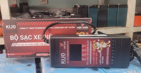 sạc ắc quy xe máy điện 60v-20ah