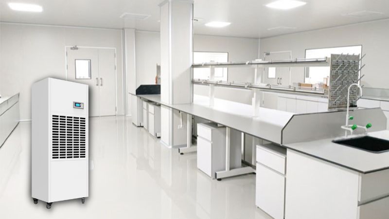 phòng lab có Máy hút ẩm công nghiệp Dorosin