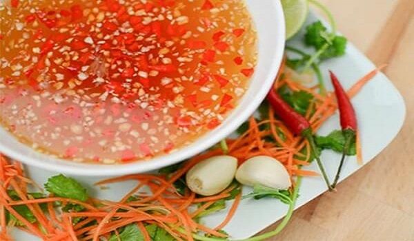 Những món ăn vạn người mê với nước mắm