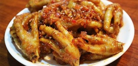 Cách làm chân gà sốt mắm nhĩ thơm ngon