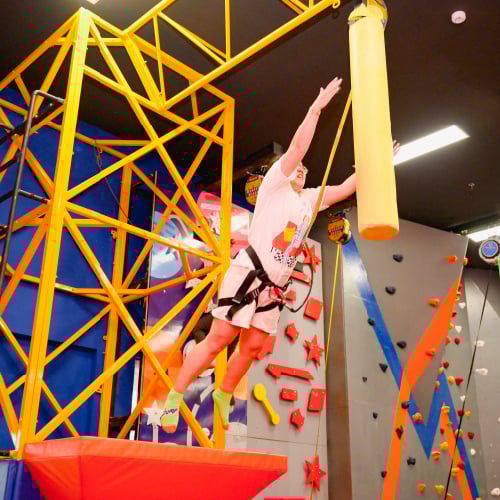 Tháp nhảy bật nhún