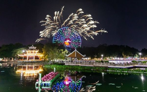 Đi đâu chơi Tết Dương Lịch 2024 tại Sài Gòn? - Công viên Văn hóa Đầm Sen