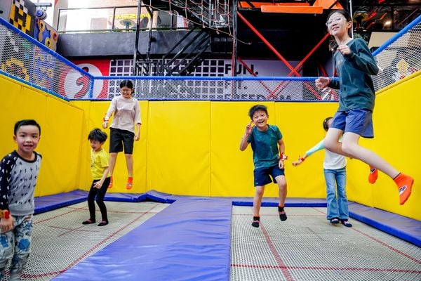 Bạt nhún Trampoline Jump Arena