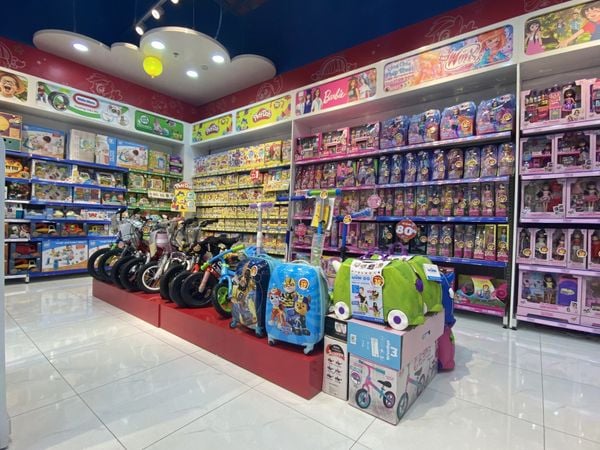 cửa hàng đồ chơi trẻ em