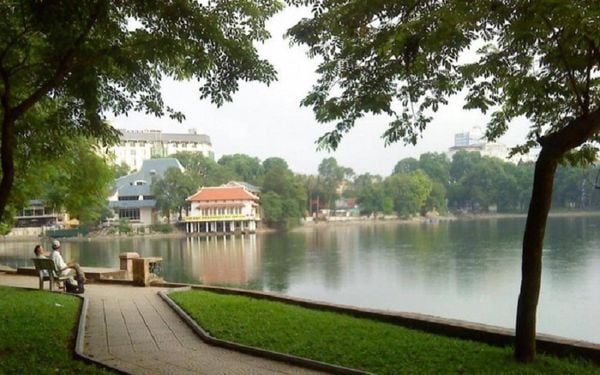 Địa điểm vui chơi ở quận Hai Bà Trưng - Hồ Thiền Quang