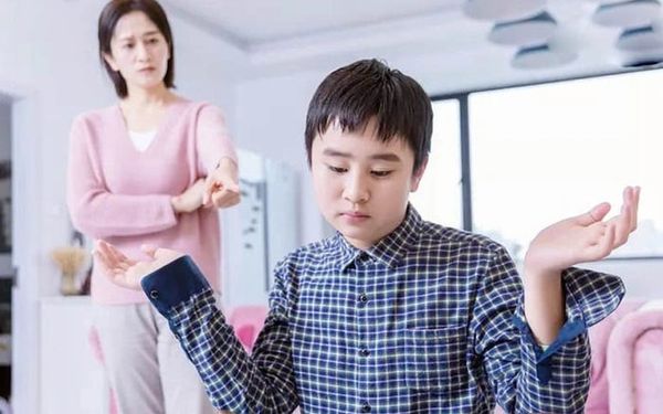 khủng hoảng tâm lý tuổi dậy thì