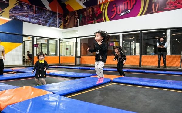 Địa điểm tổ chức sinh nhật cho bé ở Hà Nội - Jump Arena