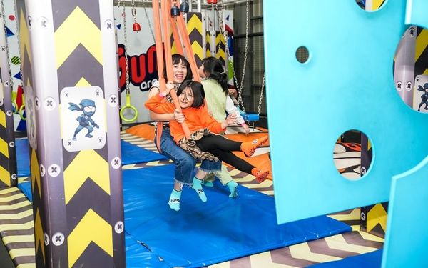 Địa điểm vui chơi Tết Giáp Thìn 2024 ở Hà Nội - Khu vui chơi Jump Arena