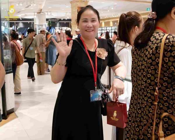 feedback ngọc trai ngọc hiền