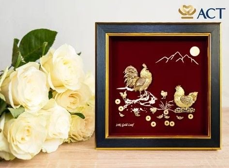 Bí Quyết Làm Sạch Tranh Dát Vàng Để Luôn Sáng Bóng Như Mới